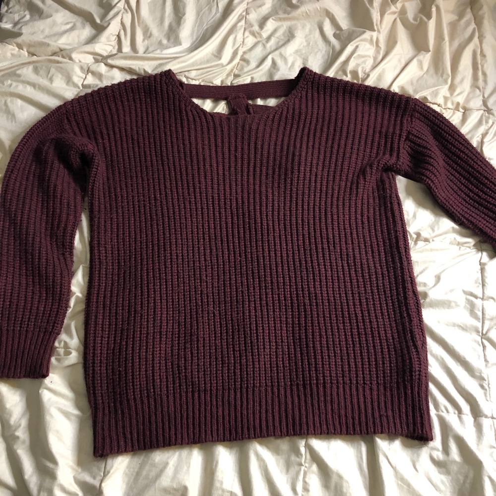 Urban Outfitters maroon sweater - Picture 2 of 4
